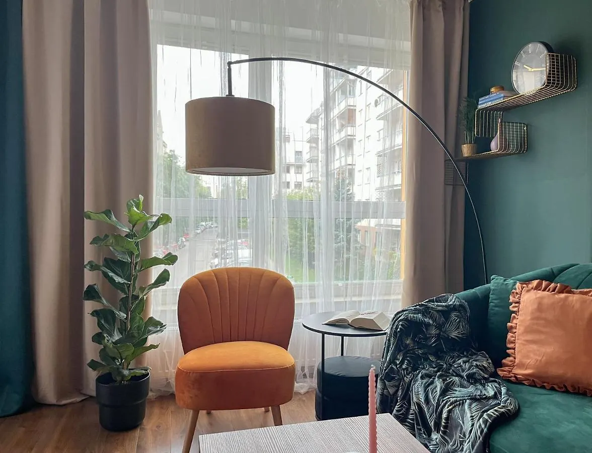 Elegant And Comfortable Apartment Варшава