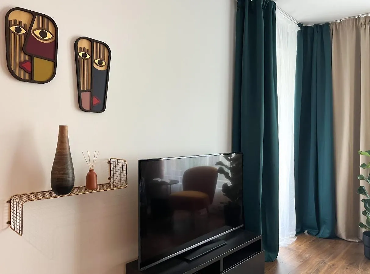 Elegant And Comfortable Apartment Варшава