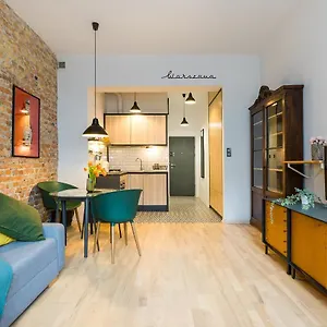 Shortstaypoland Asnyka Апартаменты