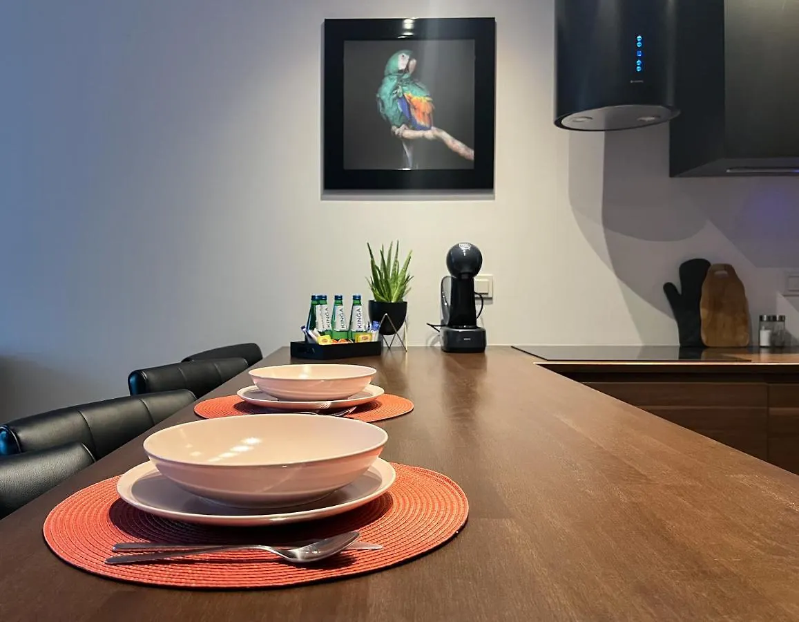 Elegant And Comfortable Apartment Warsaw Poland